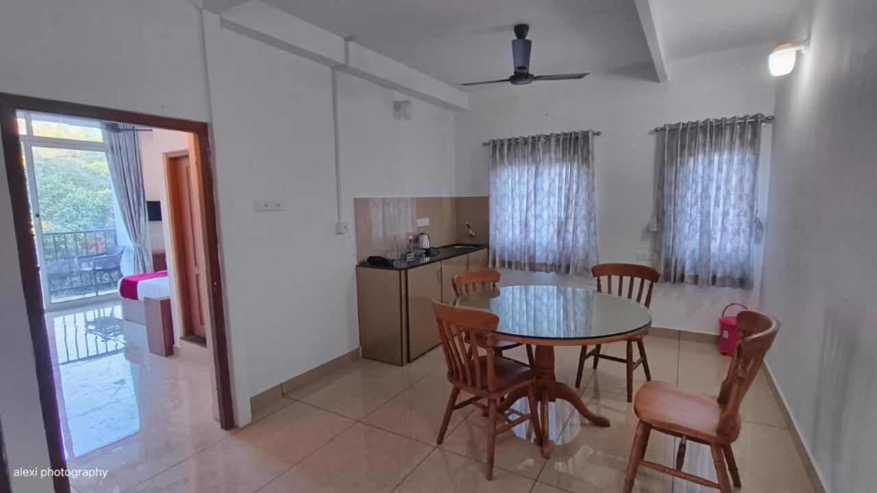 The Cloud Mountain Tourist Villa Vagamon Exterior photo